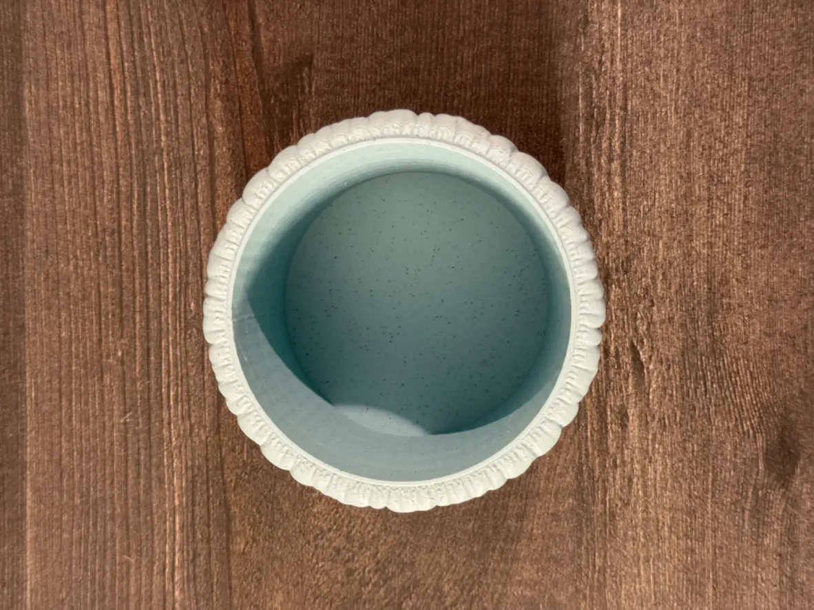 Puf Görünümlü Oval Saksı - 2